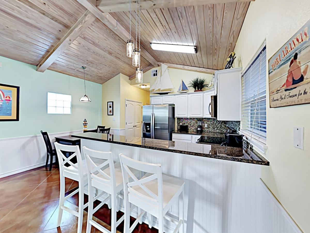 Apartament Sail Away At Pirate'S Bay Unit 113 Port Aransas Zewnętrze zdjęcie